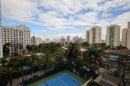 Apartamento para alugar com 205m², 3 quartos e 4 vagas Apartamento para alugar com 205m², 3 quartos e 4 vagasVista Quarto 1 - Suíte 1 Varanda