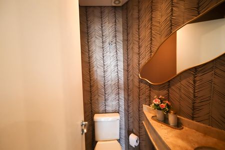 Apartamento para alugar com 205m², 3 quartos e 4 vagas Apartamento para alugar com 205m², 3 quartos e 4 vagasLavabo
