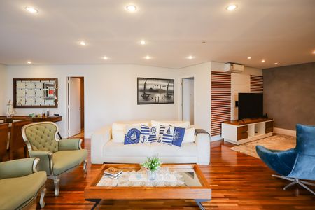 Sala de Estar de apartamento para alugar com 3 quartos, 205m² em Vila Sofia, São Paulo