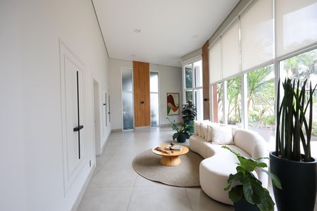 Apartamento para alugar com 205m², 3 quartos e 4 vagas Apartamento para alugar com 205m², 3 quartos e 4 vagasHall de Social
