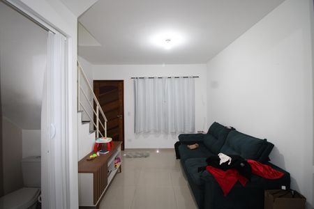 Sala de casa de condomínio à venda com 2 quartos, 41m² em Cidade Líder, São Paulo
