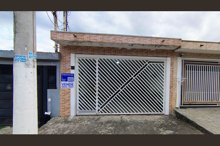 Fachada de casa à venda com 6 quartos, 271m² em Veloso, Osasco