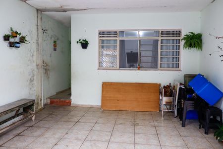 Garagem de casa à venda com 6 quartos, 271m² em Veloso, Osasco