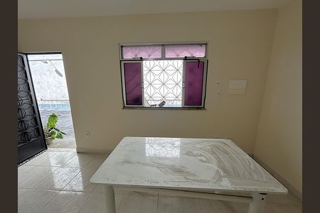 Casa para alugar com 2 quartos, 90m² em Quintino Bocaiúva, Rio de Janeiro