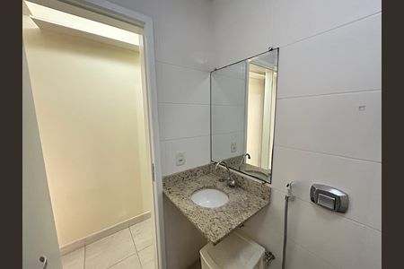Banheiro 2 de casa para alugar com 2 quartos, 90m² em Quintino Bocaiúva, Rio de Janeiro
