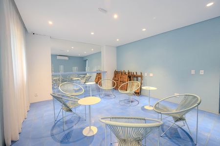 Apartamento à venda com 25m², 1 quarto e sem vaga Apartamento à venda com 25m², 1 quarto e sem vagaÁrea comum - Salão de festas