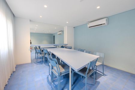 Apartamento à venda com 25m², 1 quarto e sem vaga Apartamento à venda com 25m², 1 quarto e sem vagaÁrea comum - Salão de festas