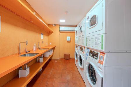 Apartamento à venda com 25m², 1 quarto e sem vaga Apartamento à venda com 25m², 1 quarto e sem vagaLavanderia
