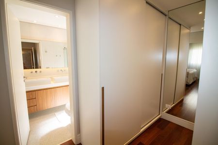Closet da Suíte de apartamento à venda com 3 quartos, 115m² em Vila Cruzeiro, São Paulo