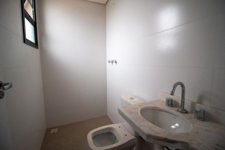 Apartamento para alugar com 71m², 2 quartos e 2 vagas Apartamento para alugar com 71m², 2 quartos e 2 vagasBanheiro da Suíte