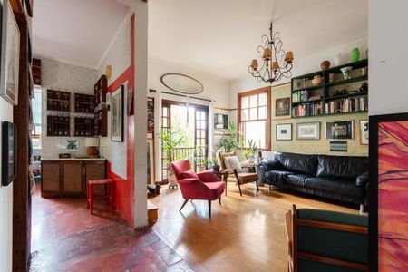 Casa à venda com 400m², 5 quartos e 2 vagas