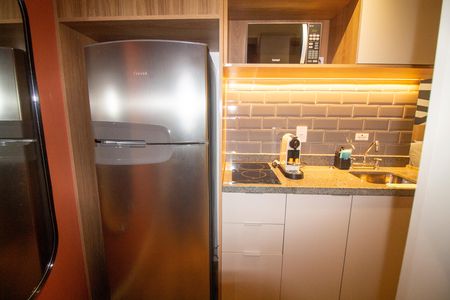 Cozinha de kitnet/studio para alugar com 1 quarto, 25m² em Brooklin, São Paulo