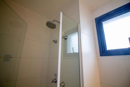 Banheiro de kitnet/studio para alugar com 1 quarto, 25m² em Brooklin, São Paulo