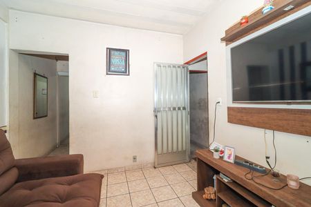 Casa para alugar com 50m², 2 quartos e 1 vagaSala