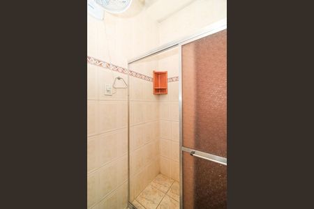 Banheiro de casa para alugar com 2 quartos, 50m² em Bangu, Rio de Janeiro