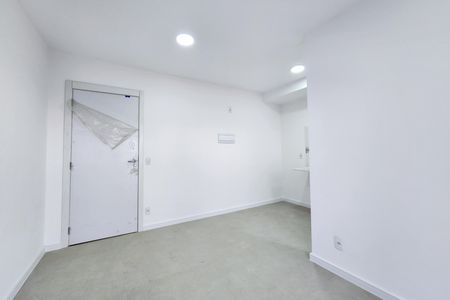 Apartamento para alugar com 46m², 2 quartos e 1 vaga Apartamento para alugar com 46m², 2 quartos e 1 vagaSala