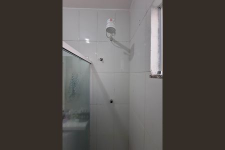 Casa à venda com 190m², 2 quartos e 2 vagas Casa à venda com 190m², 2 quartos e 2 vagasBanheiro Social