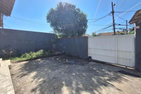Quintal de casa à venda com 2 quartos, 190m² em Maravista, Niterói