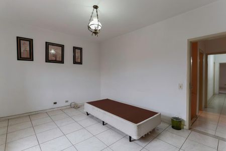 Casa à venda com 200m², 3 quartos e 6 vagasQuarto 1