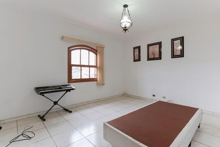 Casa à venda com 200m², 3 quartos e 6 vagasQuarto 1