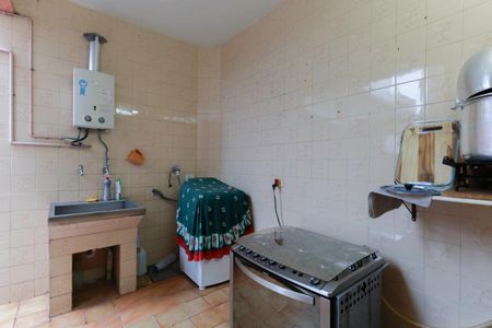 Casa à venda com 200m², 3 quartos e 6 vagasÁrea de serviço