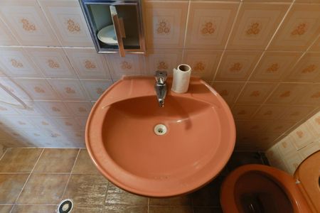 Casa à venda com 200m², 3 quartos e 6 vagasBanheiro de serviço