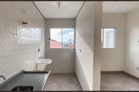 Cozinha  de apartamento para alugar com 1 quarto, 30m² em Jardim Coimbra, São Paulo