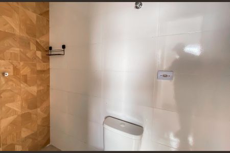 Banheiro de apartamento para alugar com 1 quarto, 30m² em Jardim Coimbra, São Paulo