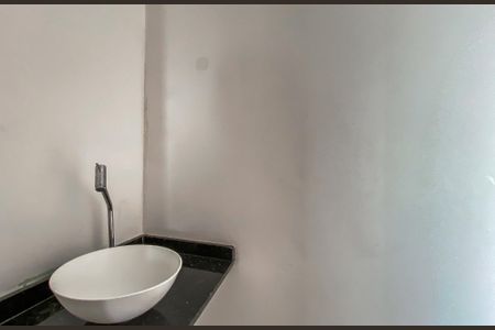 Banheiro  de apartamento para alugar com 1 quarto, 30m² em Jardim Coimbra, São Paulo