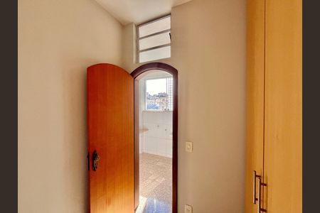 Apartamento à venda com 4 quartos, 125m² em Floresta, Belo Horizonte