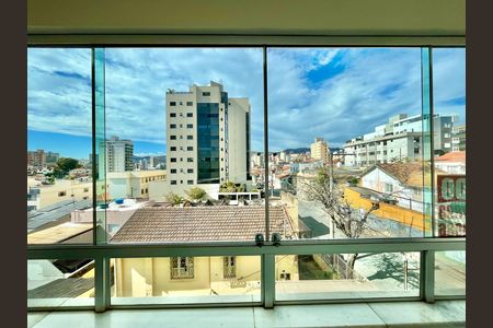 Apartamento à venda com 4 quartos, 125m² em Floresta, Belo Horizonte