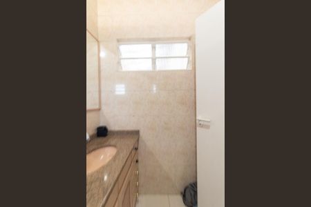 Banheiro da Suíte de casa à venda com 3 quartos, 188m² em Santo Inácio, Curitiba