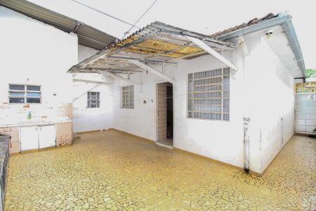 Casa à venda com 130m², 2 quartos e 3 vagasQuintal