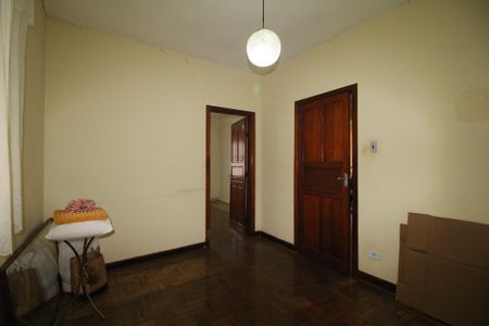 Casa à venda com 130m², 2 quartos e 3 vagasQuarto 2