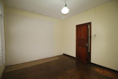 Casa à venda com 130m², 2 quartos e 3 vagasQuarto 1