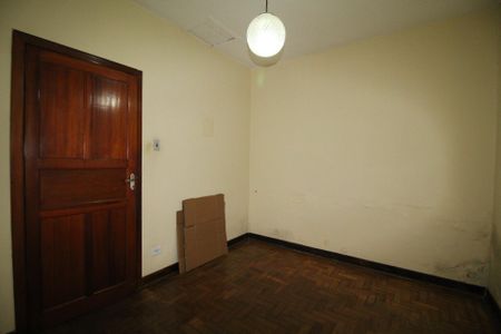 Casa à venda com 130m², 2 quartos e 3 vagasQuarto 2