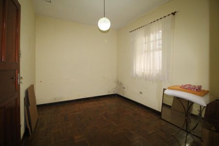 Casa à venda com 130m², 2 quartos e 3 vagasQuarto 2