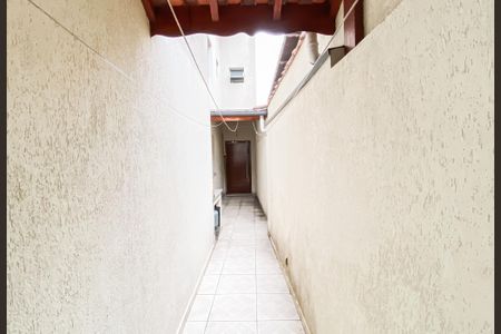 Corredor de casa à venda com 3 quartos, 140m² em Parque Boturussu, São Paulo