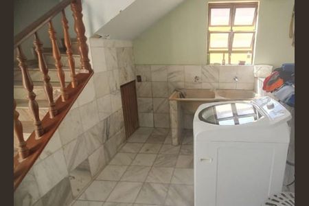 Área de serviço de casa à venda com 4 quartos, 275m² em Jardim Leblon, Belo Horizonte