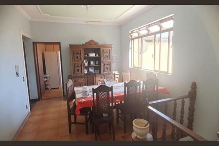Sala de casa à venda com 4 quartos, 275m² em Jardim Leblon, Belo Horizonte
