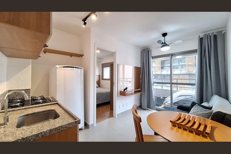 Sala/Cozinha  de apartamento para alugar com 1 quarto, 30m² em Pompeia, São Paulo