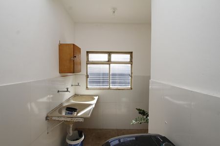 Área de Serviço de casa à venda com 4 quartos, 310m² em Carlos Prates, Belo Horizonte