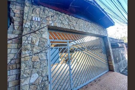 Fachada de casa à venda com 3 quartos, 100m² em Brooklin, São Paulo