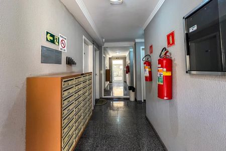 Hall social de apartamento para alugar com 2 quartos, 52m² em Vila Moraes, São Paulo