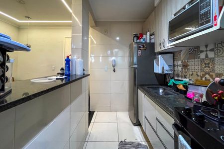 Apartamento à venda com 52m², 2 quartos e 1 vaga Apartamento à venda com 52m², 2 quartos e 1 vagaCozinha
