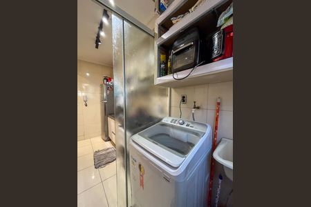 Área de Serviço de apartamento para alugar com 2 quartos, 52m² em Vila Moraes, São Paulo
