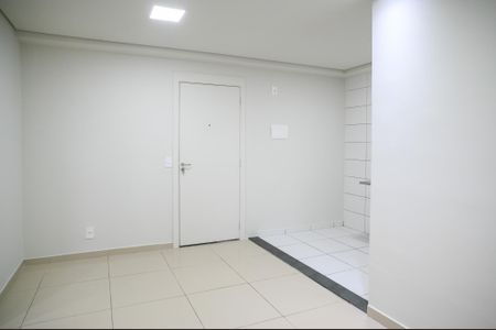Sala de apartamento à venda com 2 quartos, 41m² em Jardim Santa Emilia, São Paulo