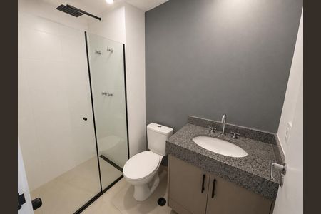 Banheiro de kitnet/studio à venda com 1 quarto, 23m² em Butantã, São Paulo