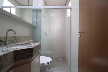 Apartamento para alugar com 55m², 2 quartos e 1 vagaBanheiro do Quarto 2