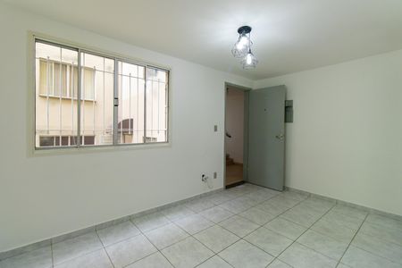 Sala de apartamento para alugar com 2 quartos, 50m² em Jardim Torino, Cotia